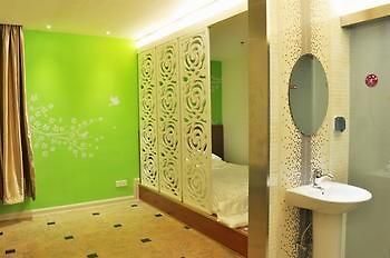 Guangzhou Weiba Hotel 외부 사진